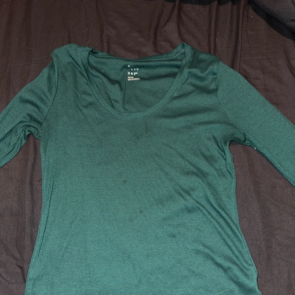 A New Day Green Fitted 3/4 Sleeve T-Shirt - Picture 1 of 1